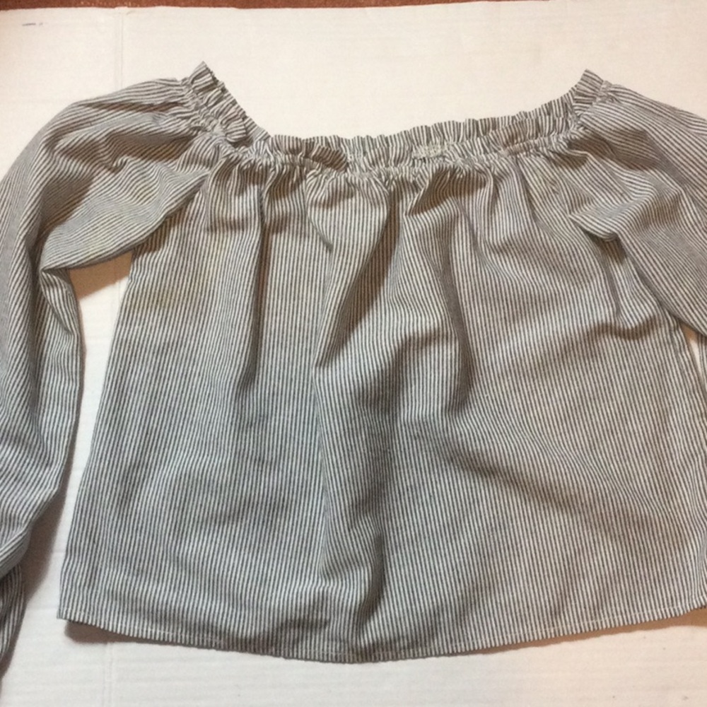 Brandy Melville Striped Off-Shoulder Women's Top, Xs sm